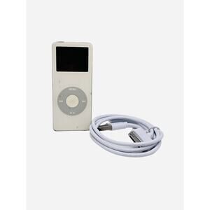 Apple iPod nano 1st Generation 2GB Memory A1137 White Music 200 Plus Songs Works